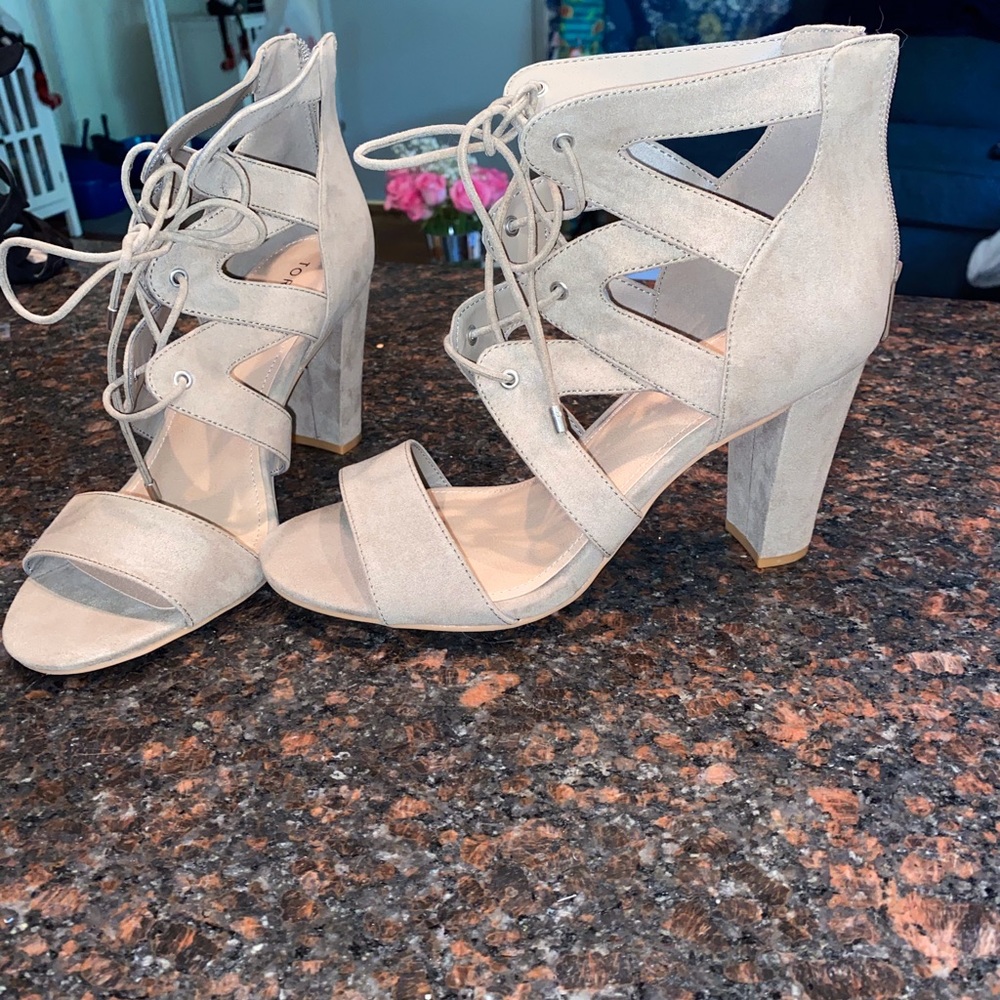 Tan heels